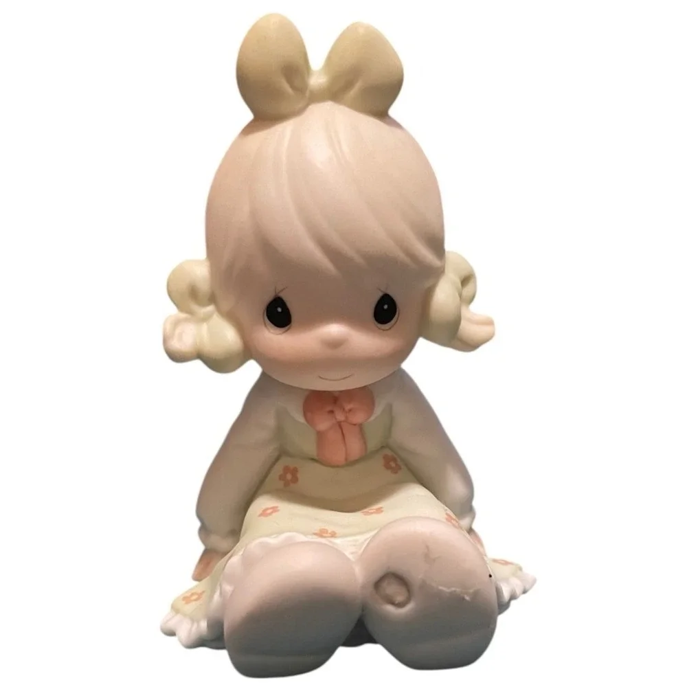 Precious Moments Bless Your Soul Figurine 531162‎ 1994 Porcelain Girl Doll